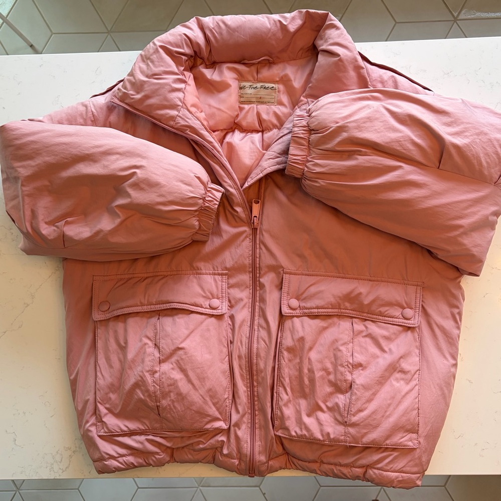 Free people duvet bomber puffy jacket